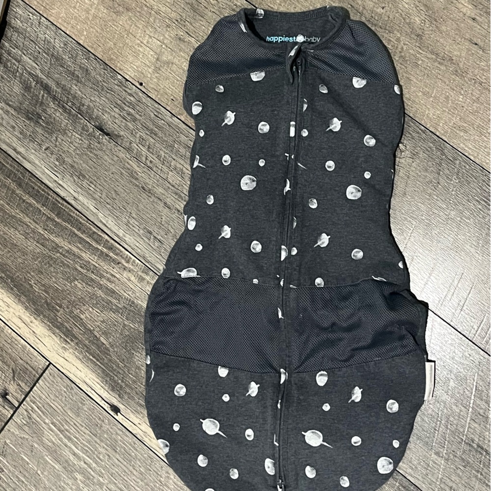 Happiest Baby Sleepea 5-Second Swaddle Organic cotton (gray Planets, Medium)